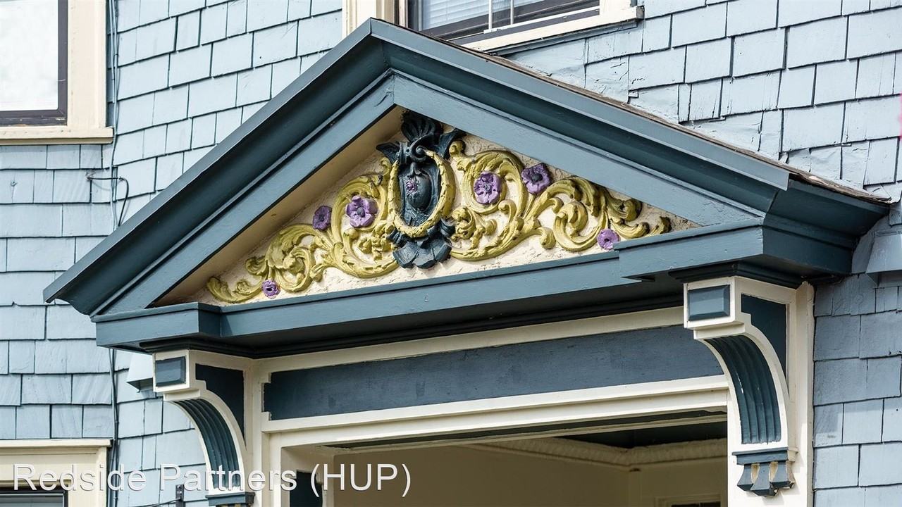 715 2nd Ave N - Photo 2 of 16