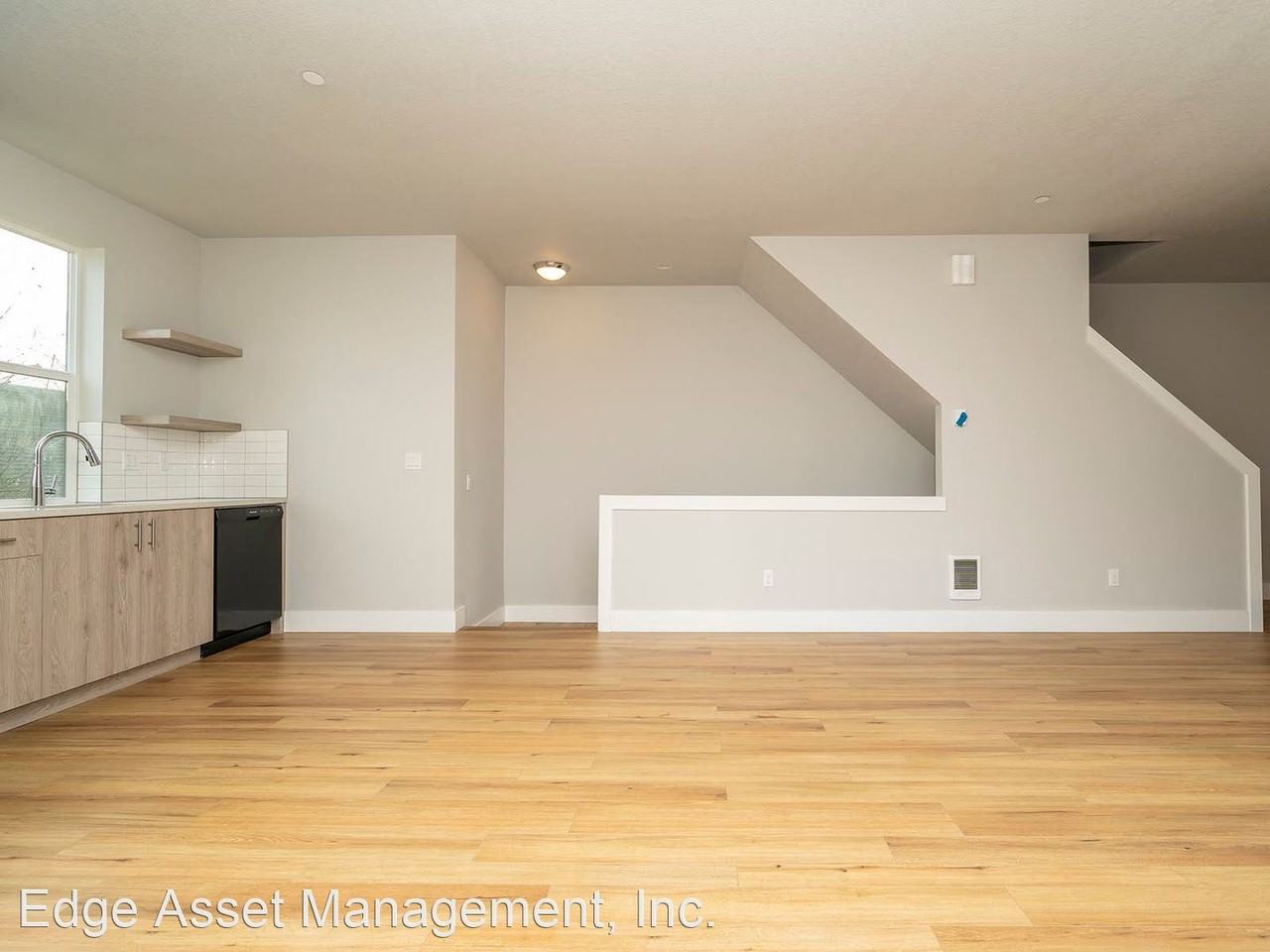 436 NE Stafford Street - Photo 2 of 35