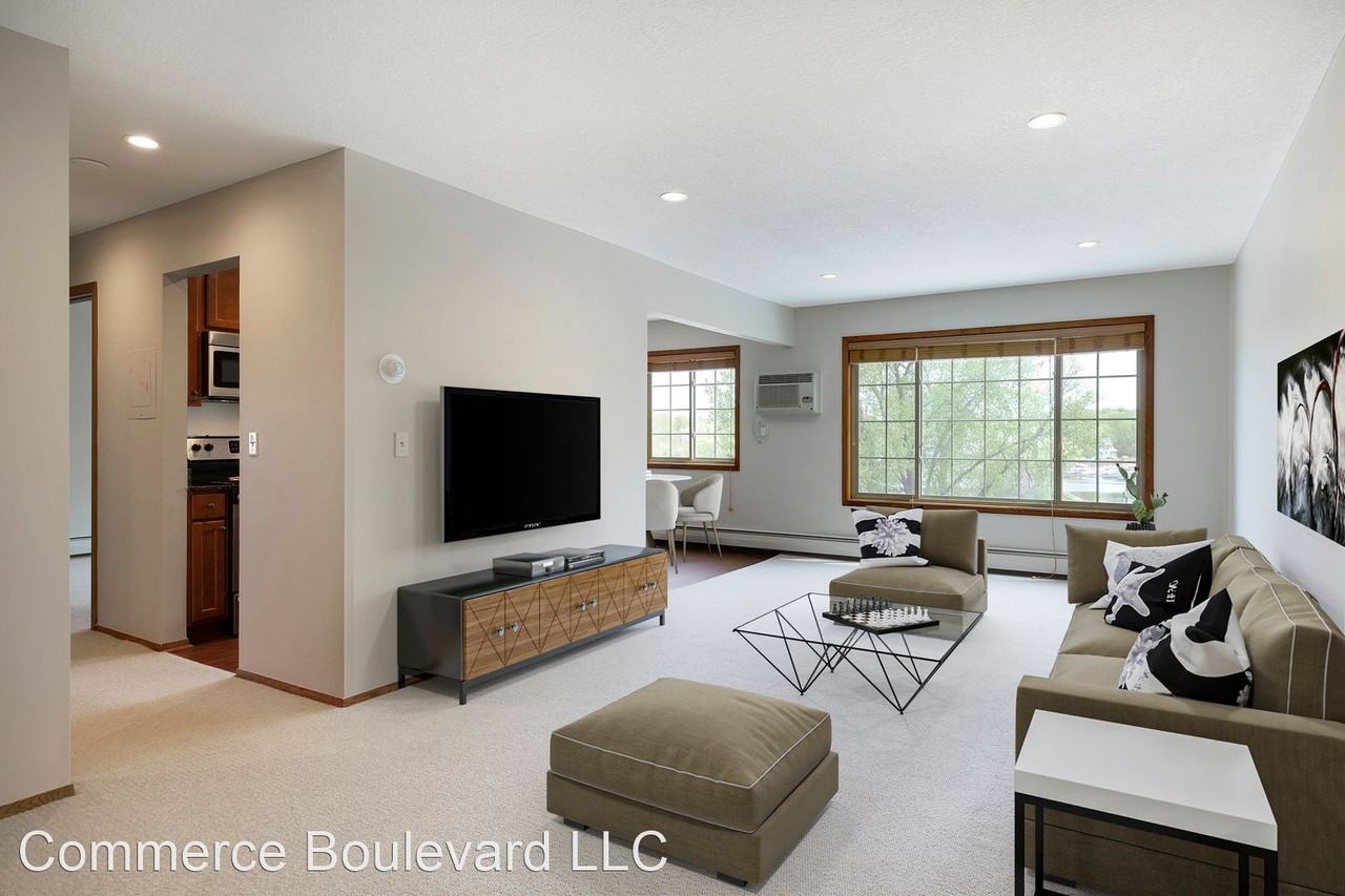 2360 Commerce Blvd - Photo 3 of 36