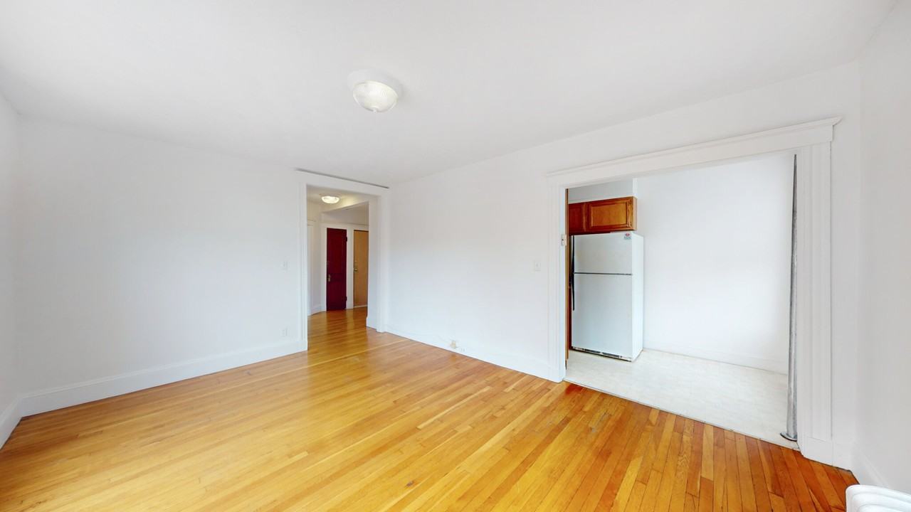 120 Summer St #12 - Photo 3 of 14