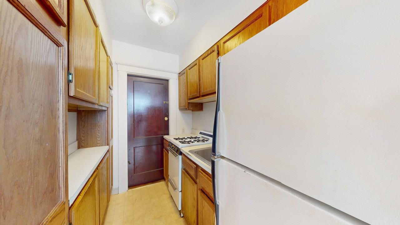 120 Summer St #12 - Photo 5 of 14