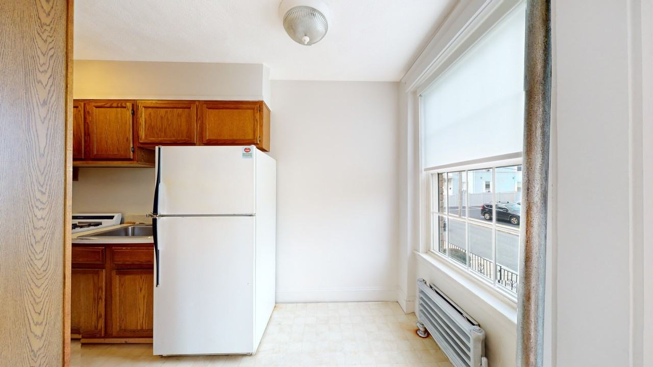 120 Summer St #12 - Photo 7 of 14