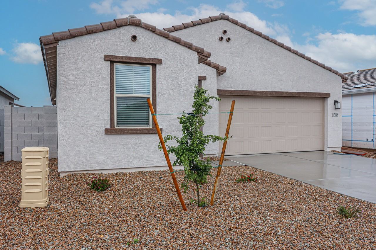47848 W Mellen Ln - Photo 3 of 35