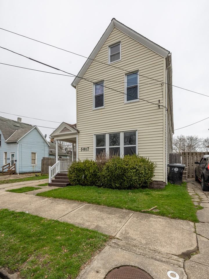 5917 Cable Ave - Photo 3 of 3