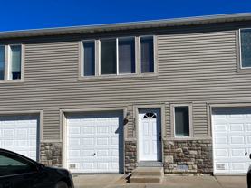 3530 Greenfield Dr - Photo 1 of 1