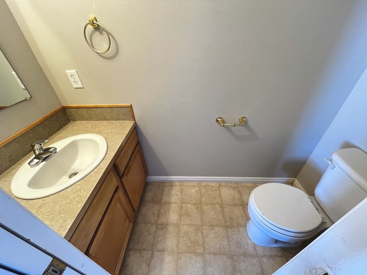 3530 Greenfield Dr - Photo 6 of 16