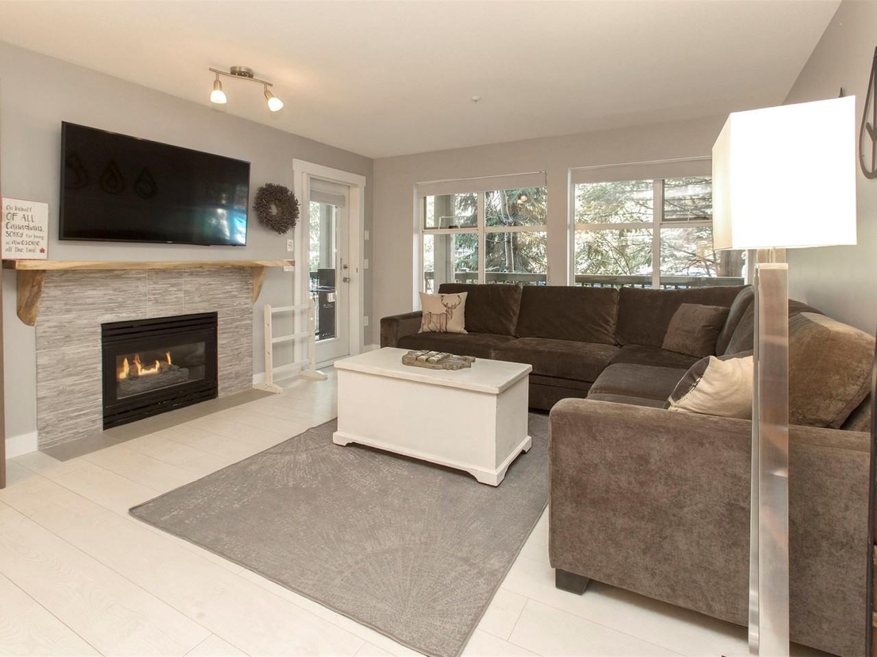 4355 Northlands Blvd - Photo 3 of 10