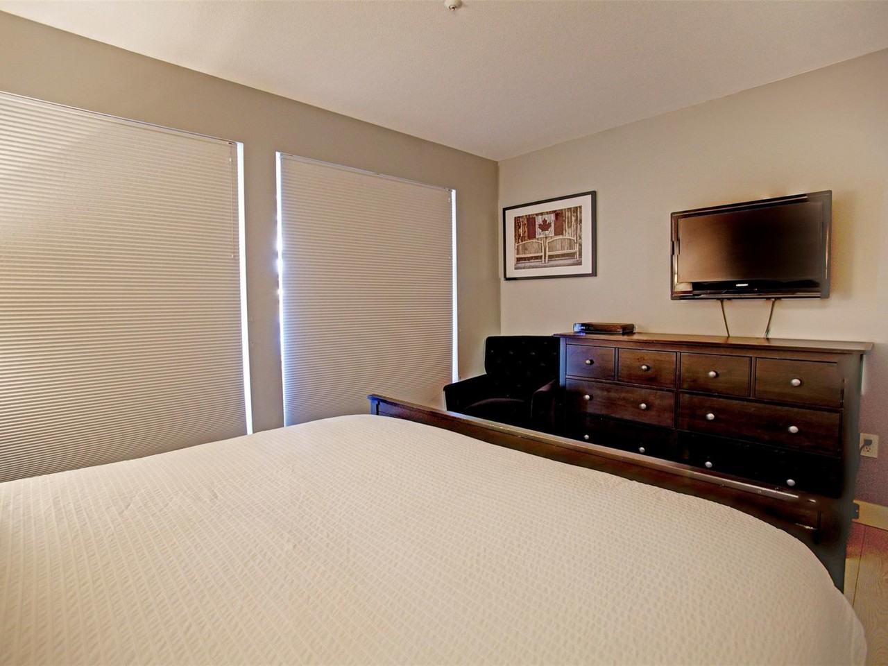 4355 Northlands Blvd - Photo 5 of 10