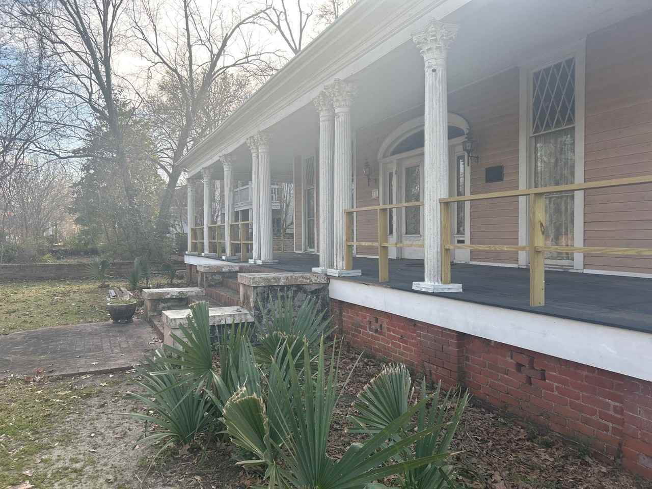 531 S Washington Ave - Photo 2 of 17