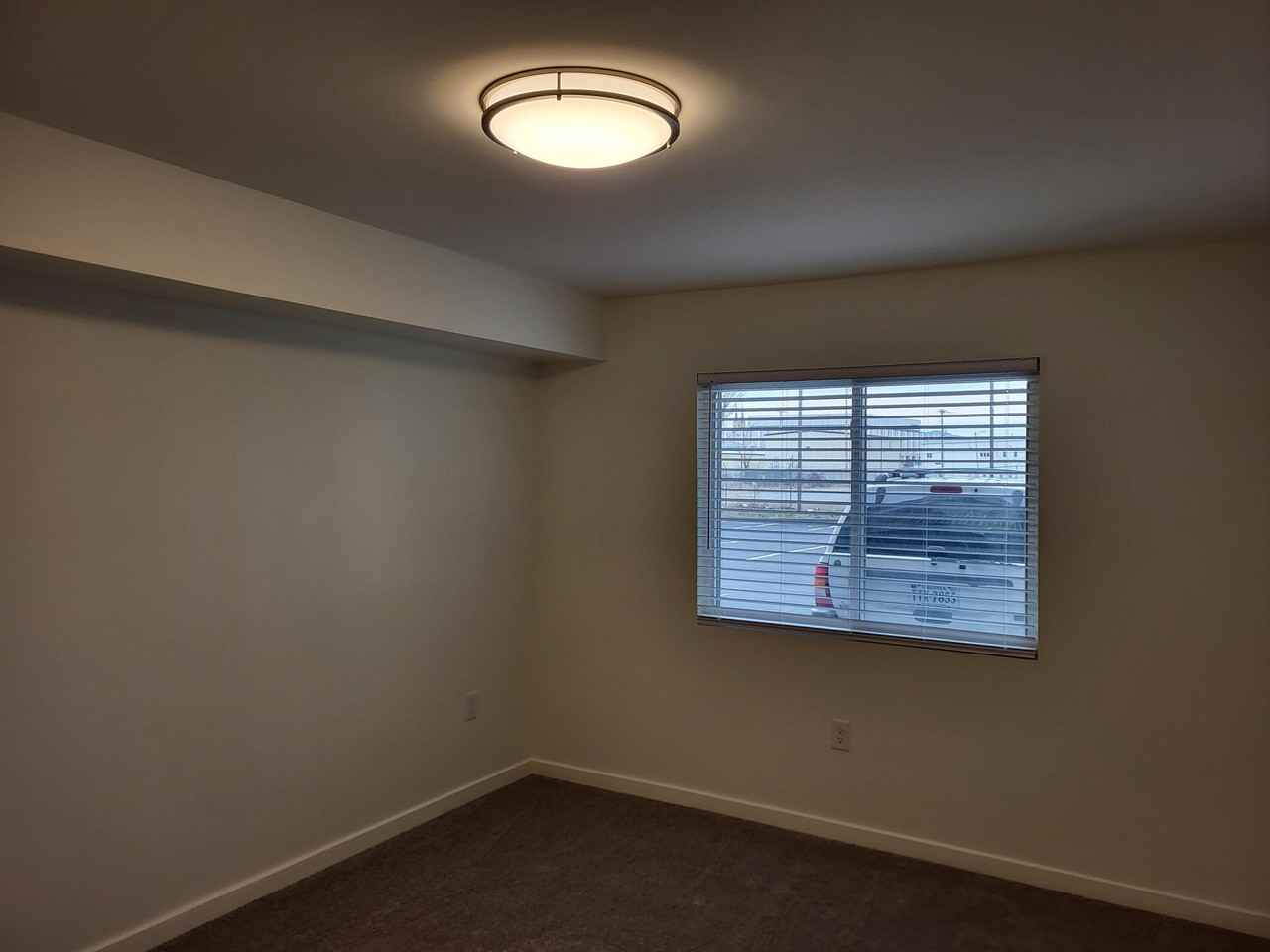 601 Orange Ave Ne #112 - Photo 7 of 15