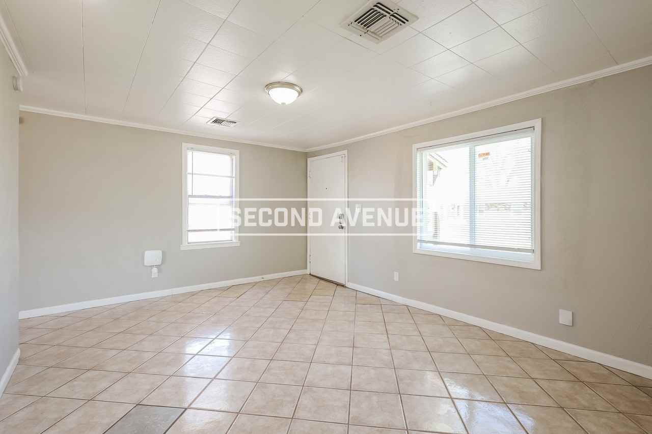 3100 Southwest 45th Street - Photo 7 of 20