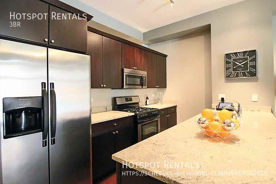 1935 S Wabash Ave #3-2 - Photo 4 of 22