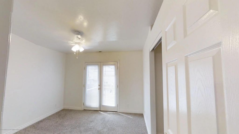 1415 E Payton Way - Photo 5 of 19