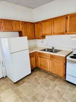 627 Crosby St #A - Photo 1 of 1