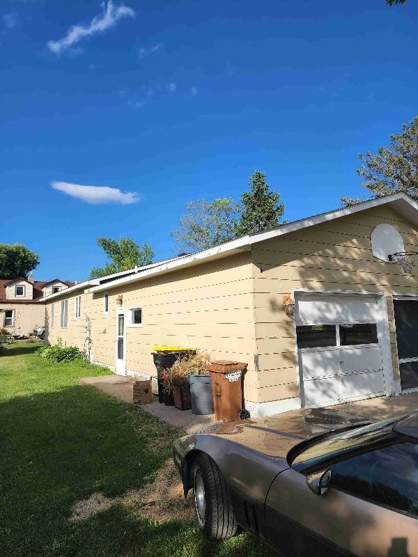 511 1st Ave N - Photo 2 of 13