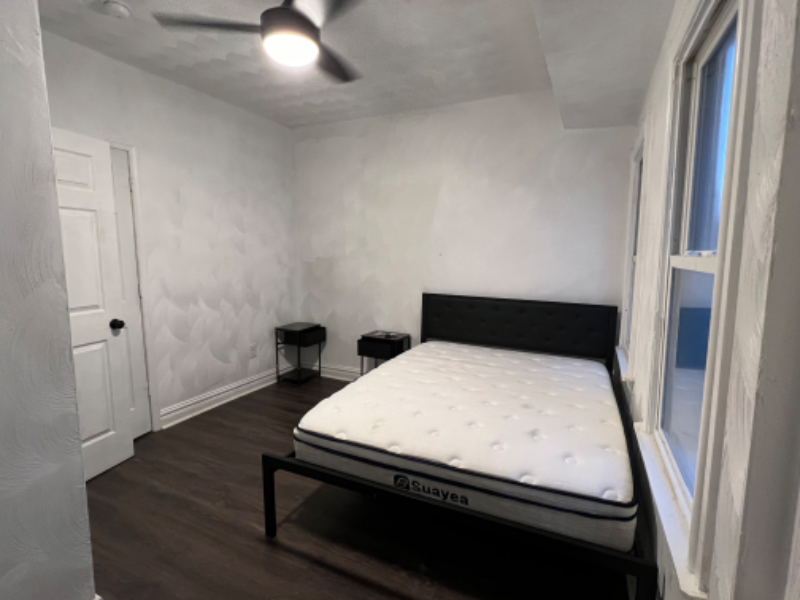 2006 Elm Avenue - Photo 3 of 5