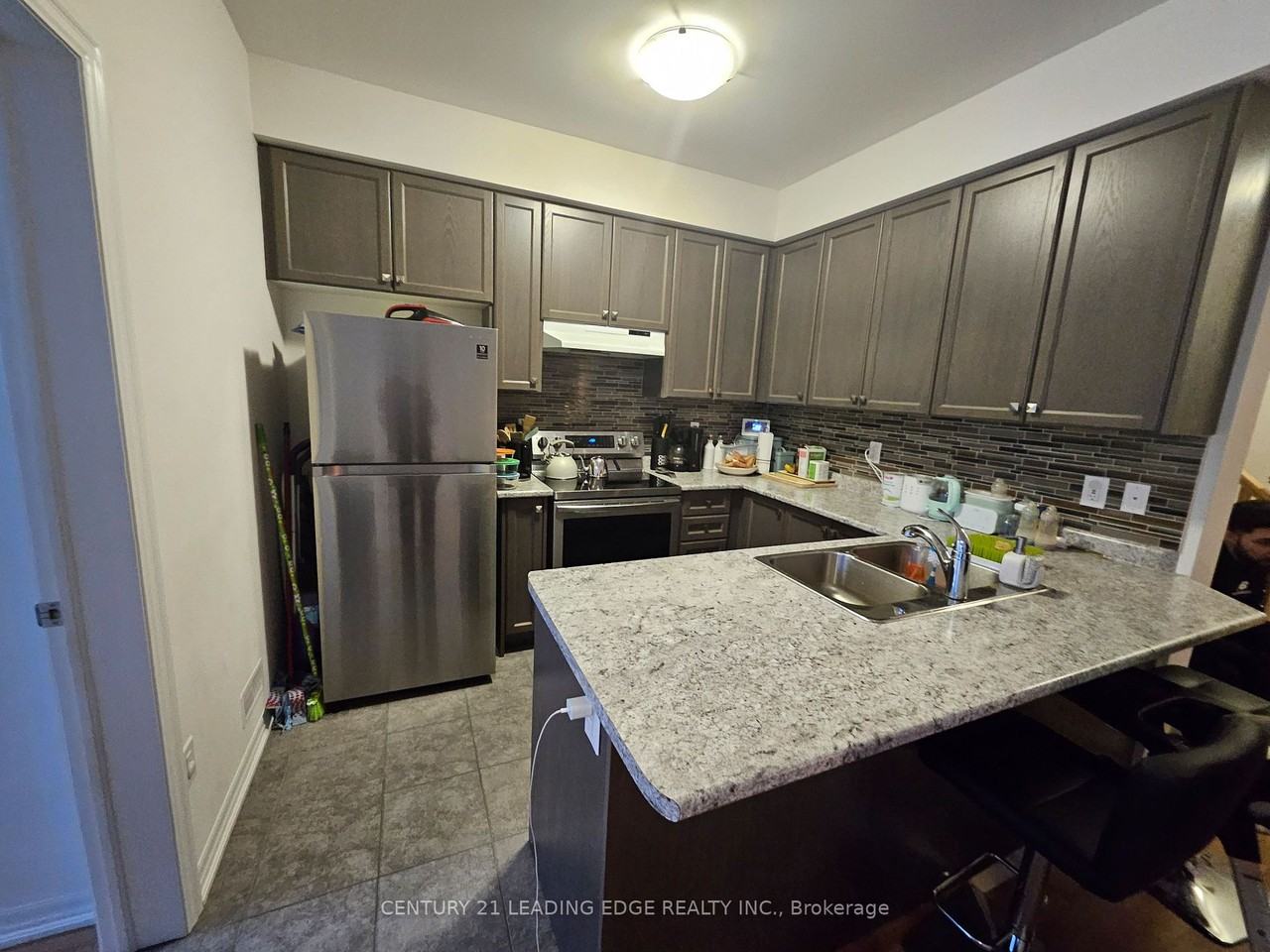 9 Delano Way - Photo 2 of 12