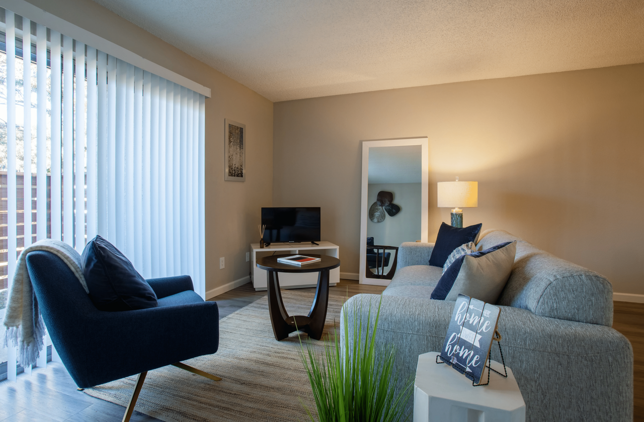 Montecito - Photo 6 of 9