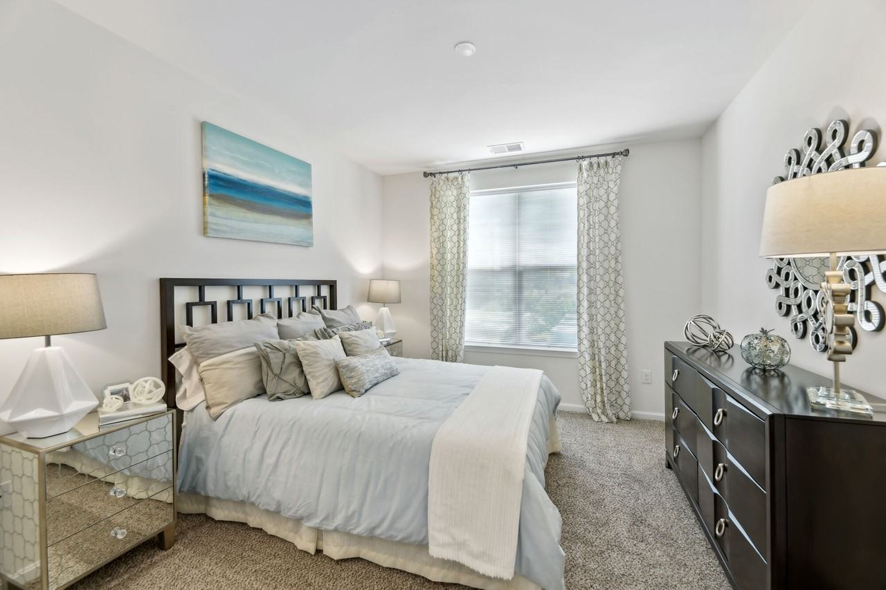 Addison Court - Photo 4 of 6