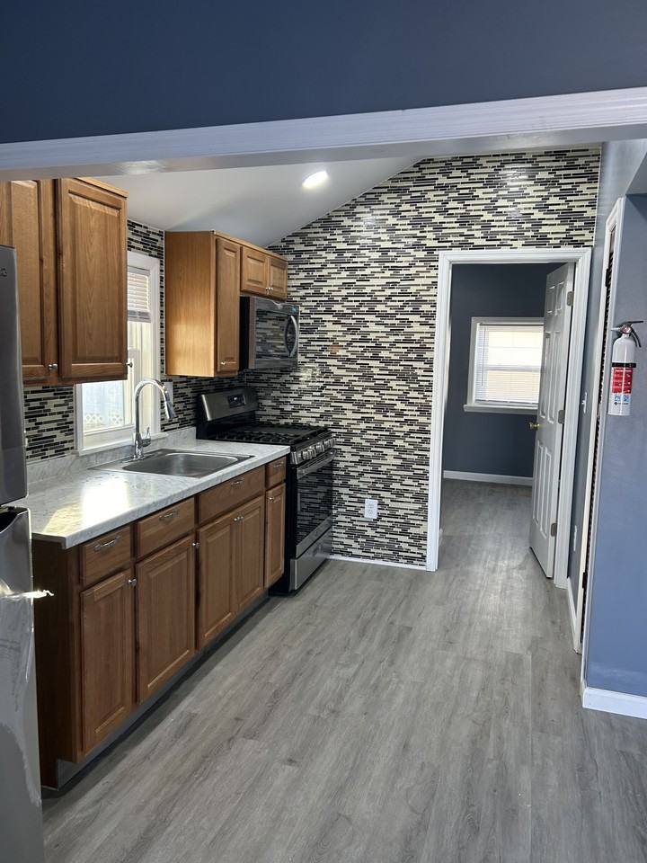 19 Mount Vernon Ave #NA - Photo 3 of 11