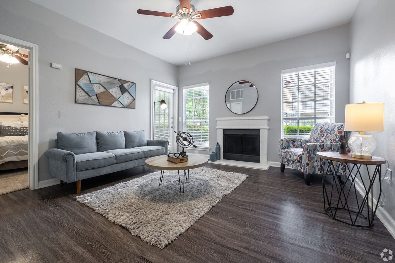 Westmount at Three Fountains - Photo 5 of 24