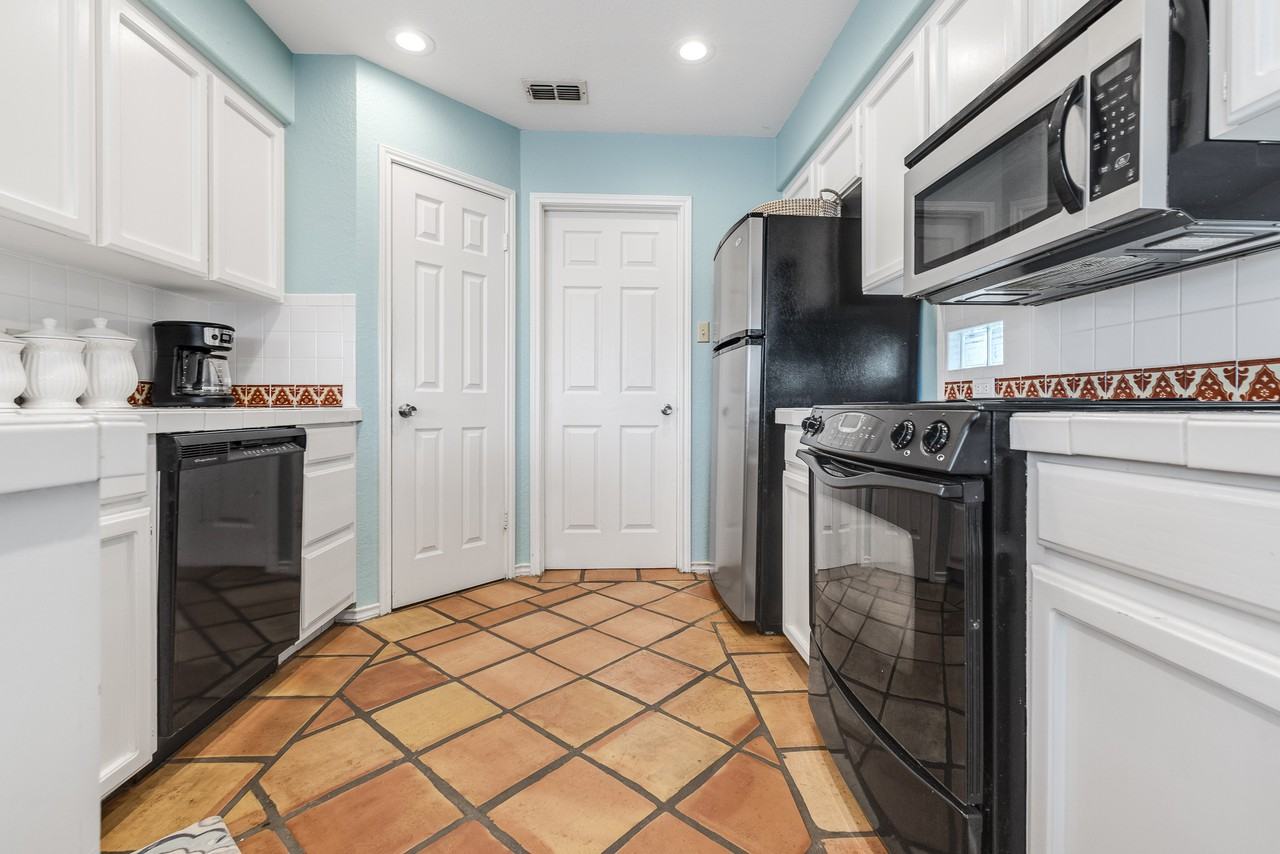 13541 Catamaran Dr #NA - Photo 6 of 19