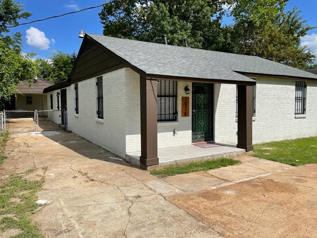 1514 S Mclean Blvd #NA - Photo 2 of 25