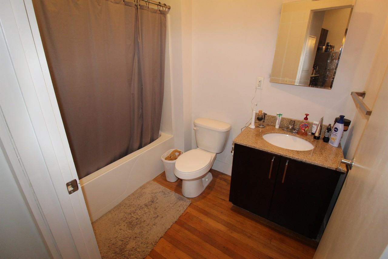 426 Mulberry - Photo 3 of 12