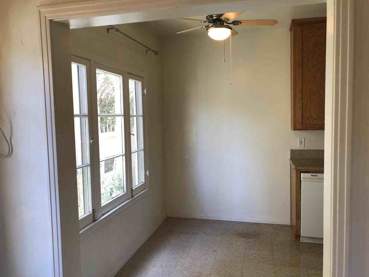 Reeves Apartments - Photo 5 of 14