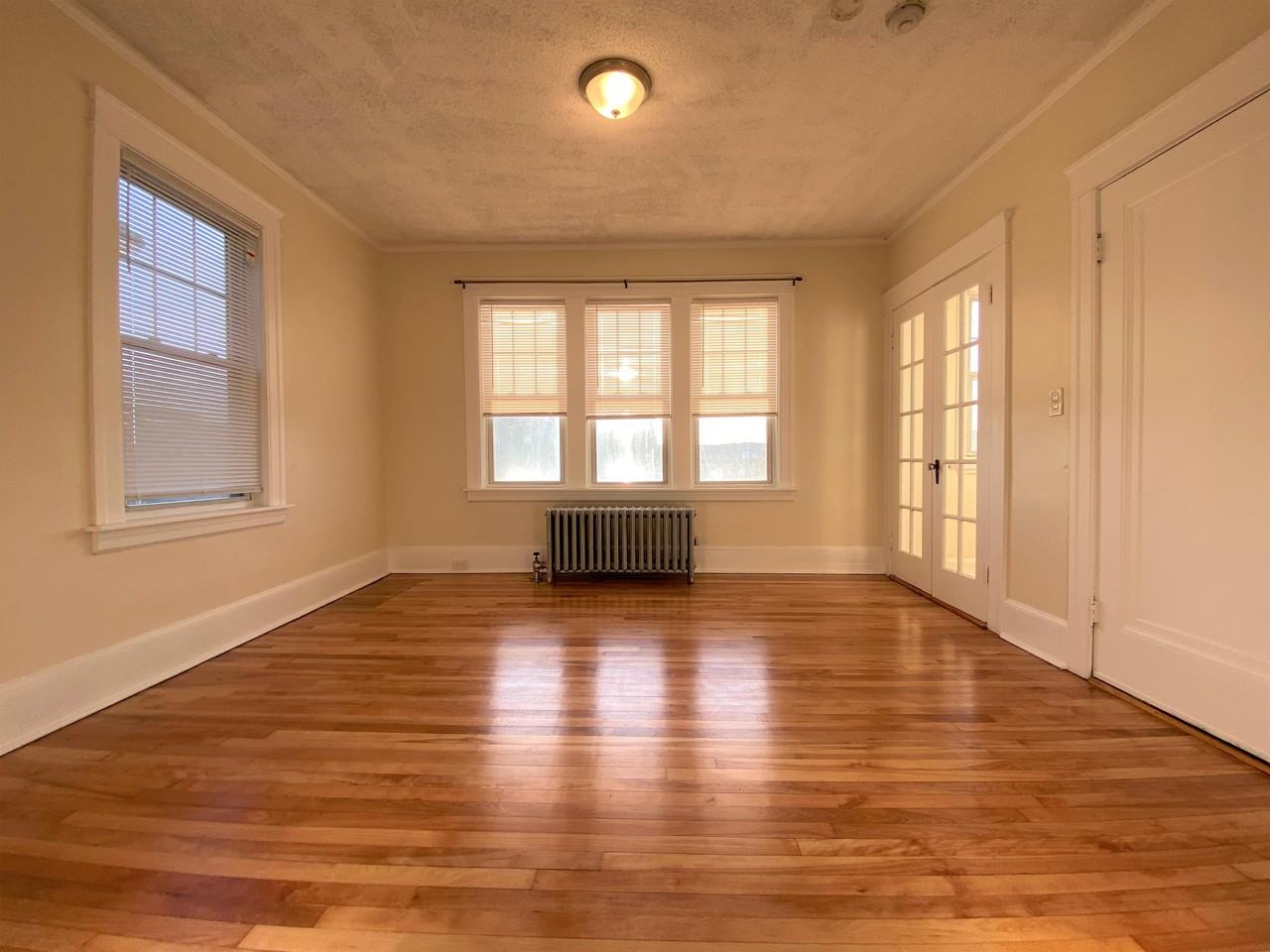 12 Gosnold St Apartments in Indian Lake East, Worcester, MA 01606 Zumper