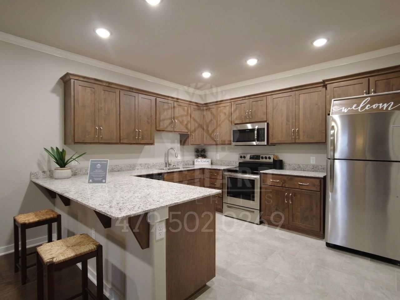 1900 E. Brookview Circle - Photo 2 of 26