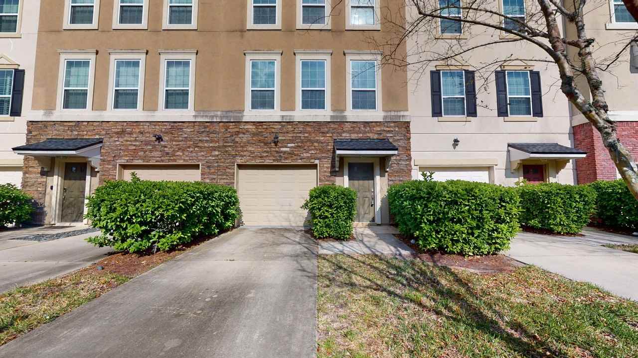 4421 Ellipse Dr - Photo 2 of 28