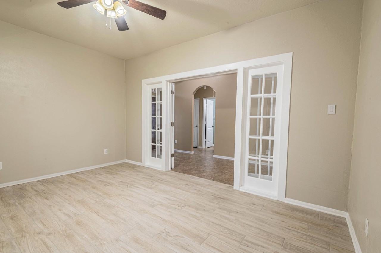 3318 Cactus Heights Ln - Photo 7 of 20