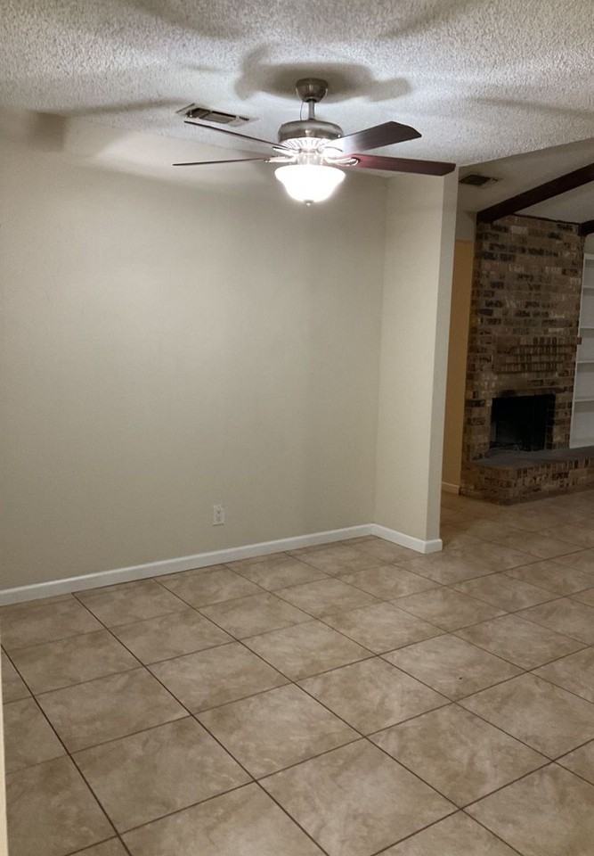 212 Margarita Dr - Photo 6 of 23