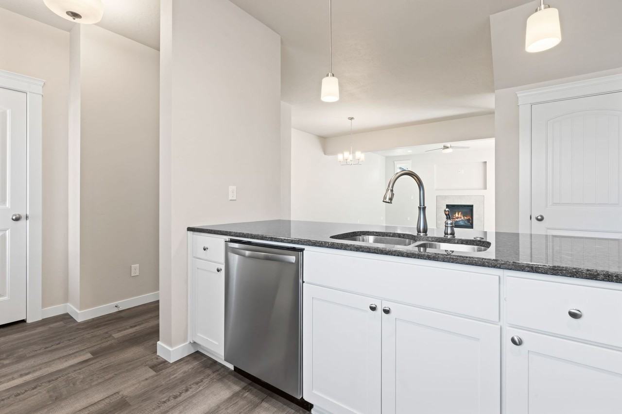 1450 1450 Jolly Roger - JOLL1450 - Photo 5 of 43