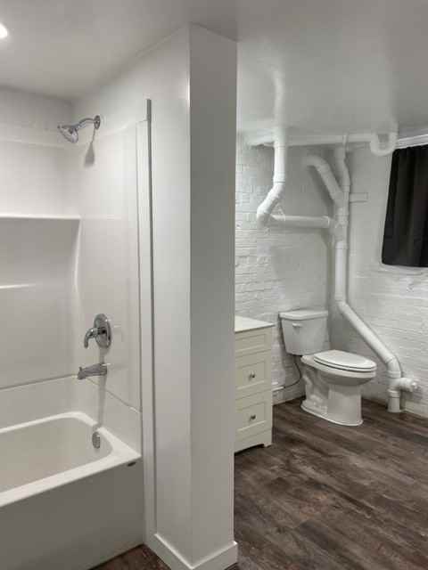 217 E Broadway Street - Photo 6 of 15