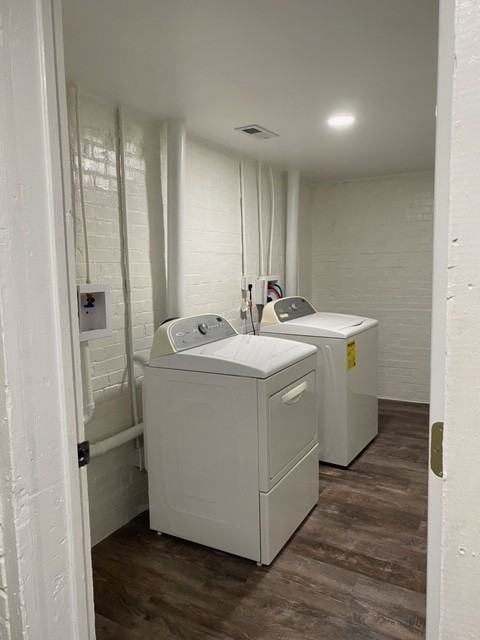 217 E Broadway Street - Photo 7 of 15