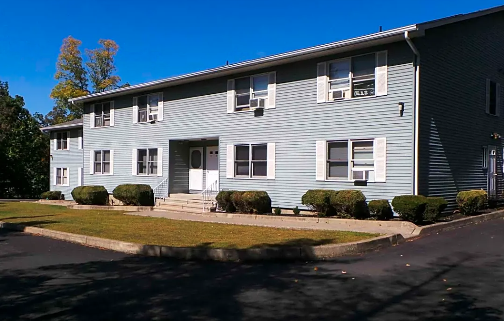 Lakeside Apartments 115 E 5th St, East Stroudsburg, PA 18301 Zumper