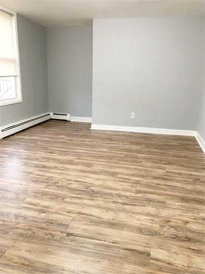 395 Bergen Ave - Photo 2 of 12