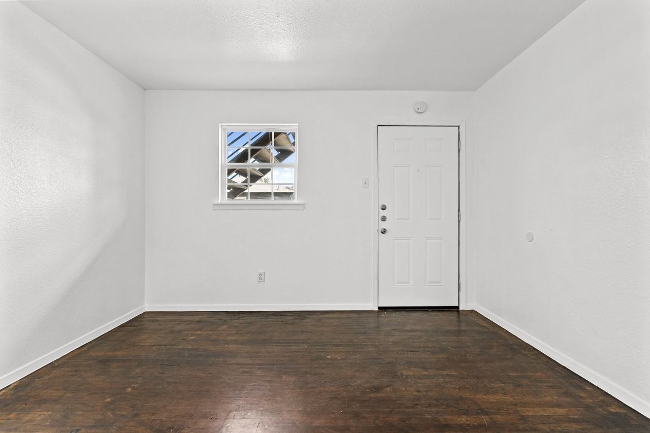 4524 Collins Ave, Dallas, TX, 75210 - Photo 3 of 24