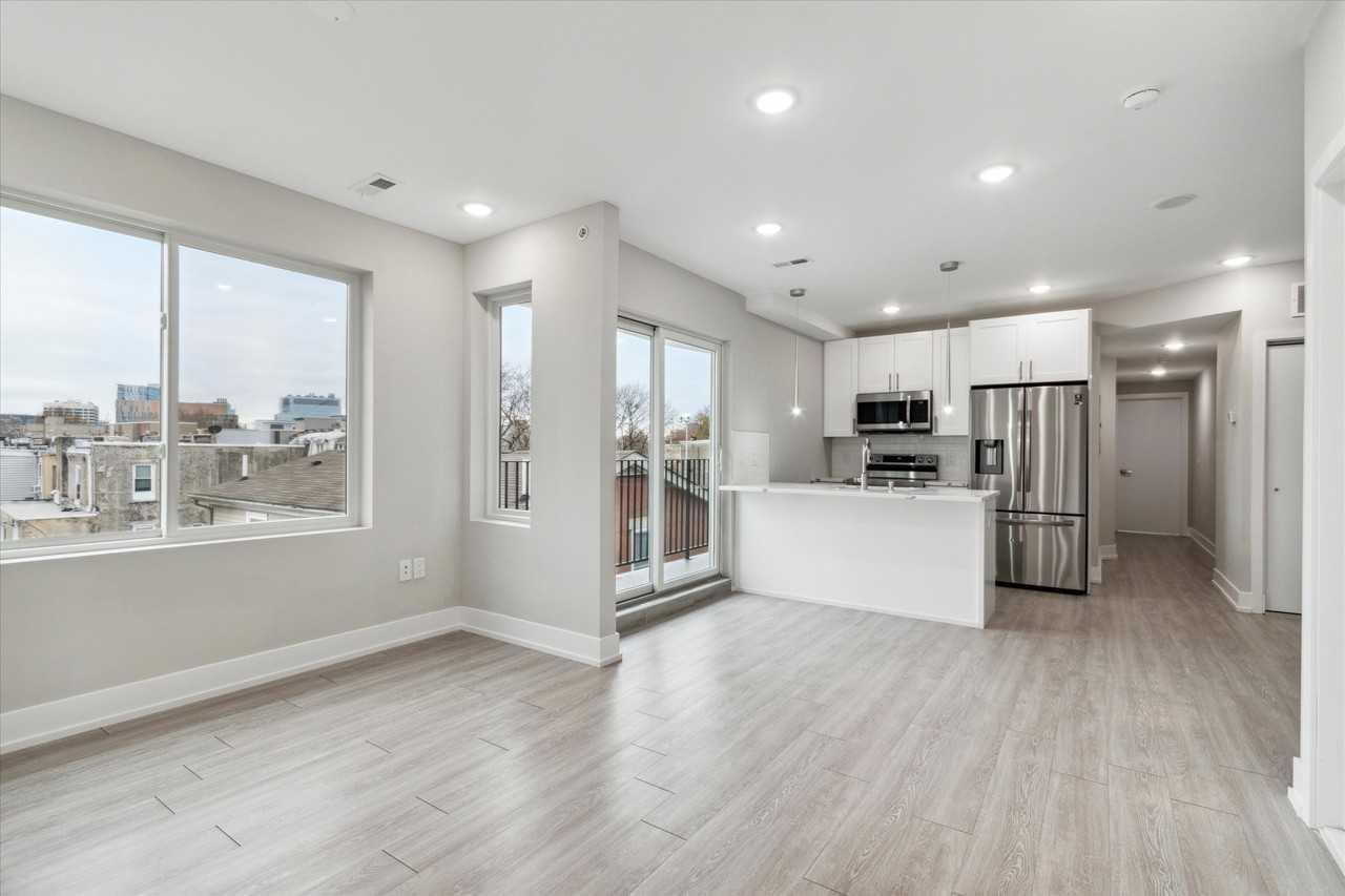 649 North 35th Street - Photo 3 of 20