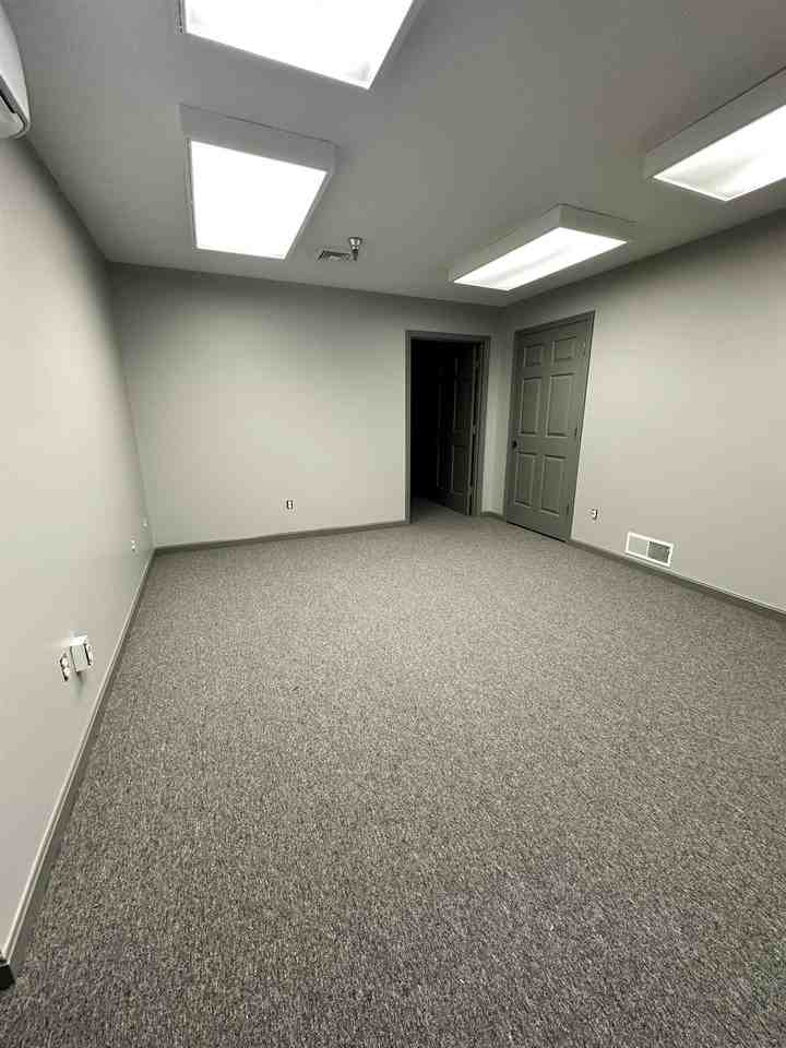 1910 South Virginia Street (8) - Photo 2 of 50