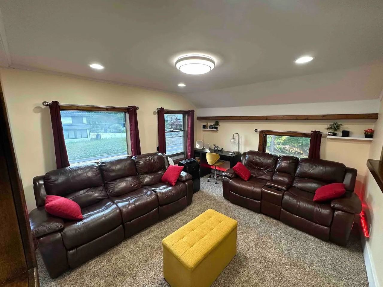 624 New York 32A - Photo 3 of 9