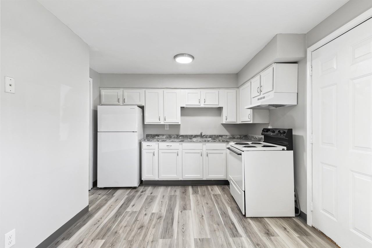 BrickYard Townhomes - Photo 2 of 46