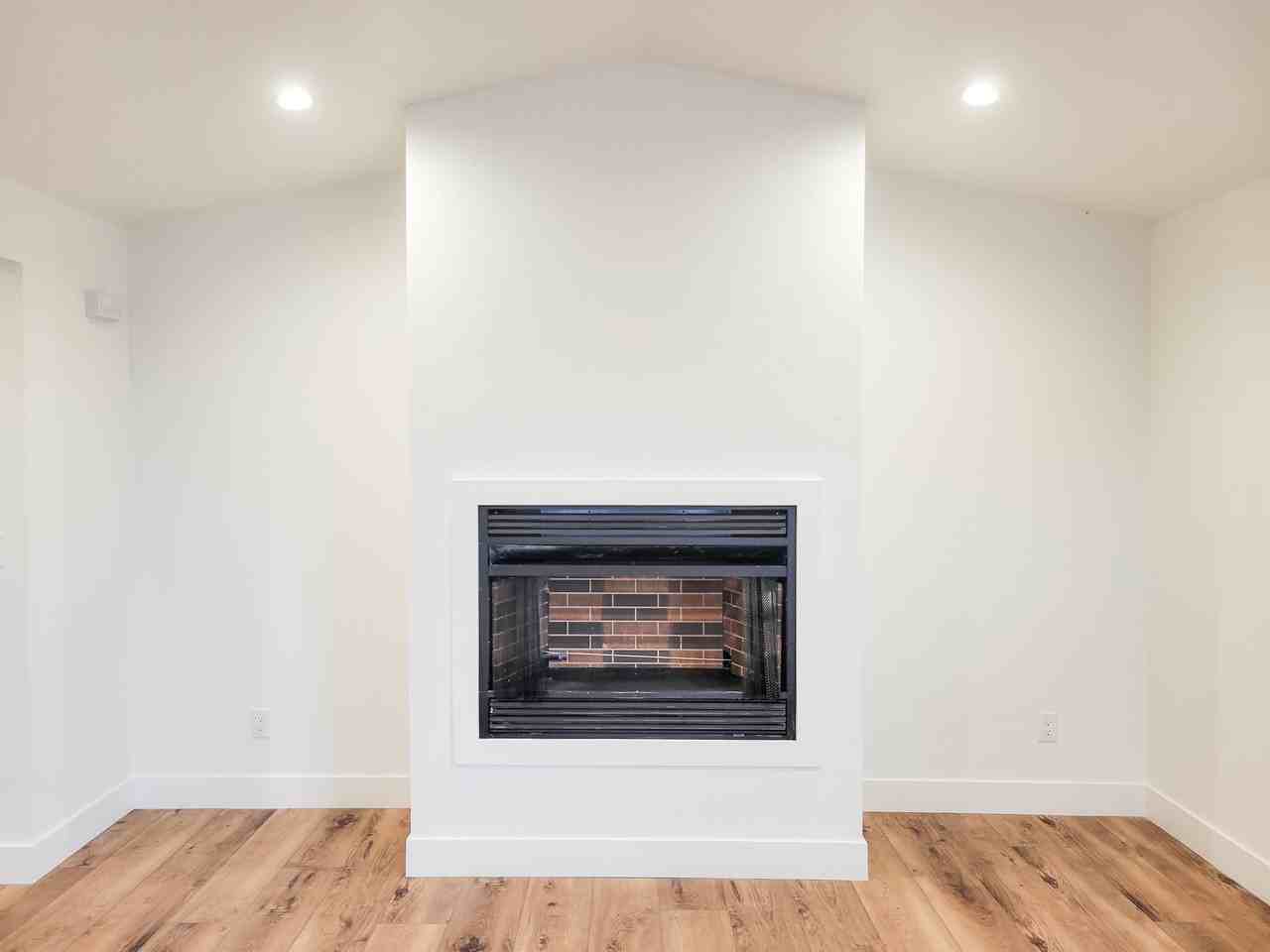 Silver Star V - Photo 2 of 50