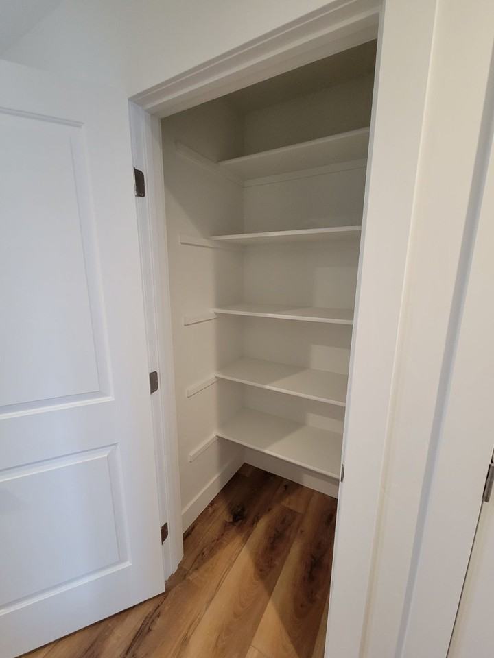 Silver Star V - Photo 6 of 50