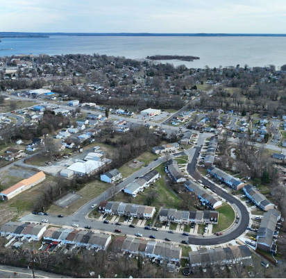 Bradford Green - Photo 2 of 2