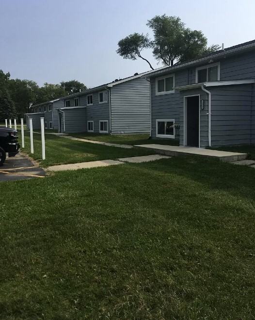 13366 North Road - Photo 2 of 23