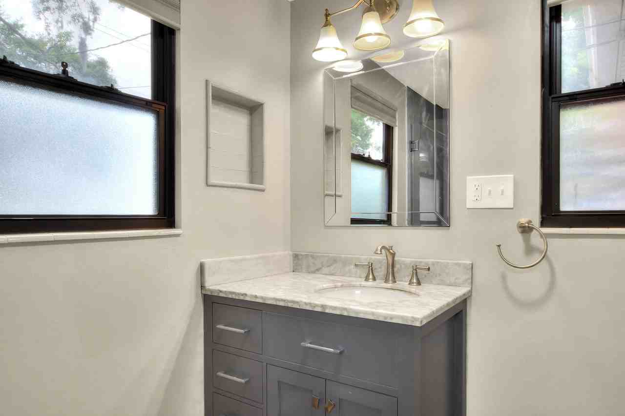 South Tennessee Avenue - Photo 6 of 12