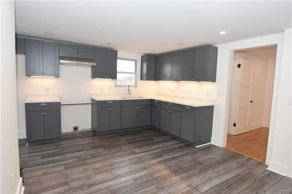 44 Westmoreland St - Photo 3 of 22